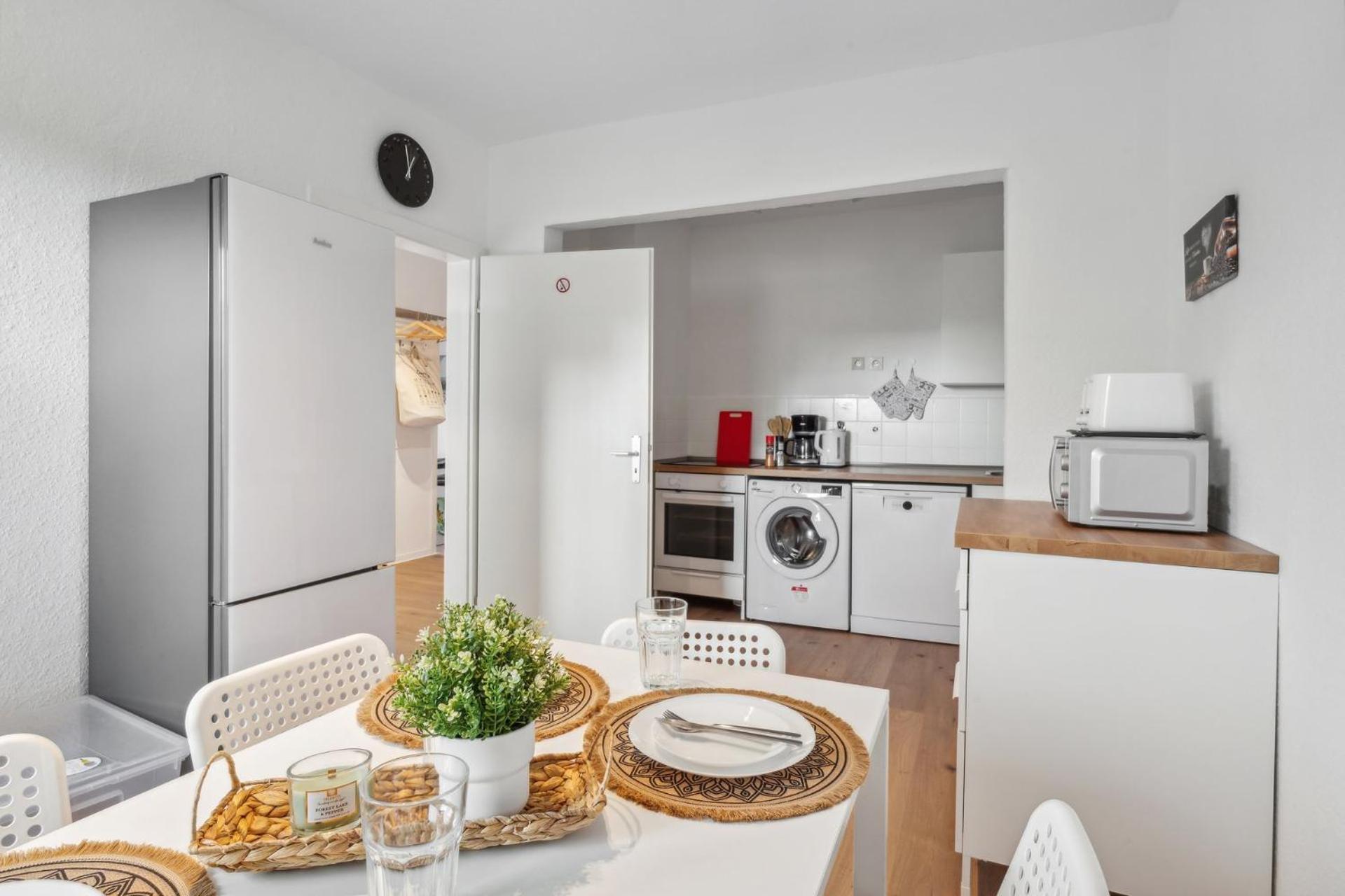 Worker Place Apartment *